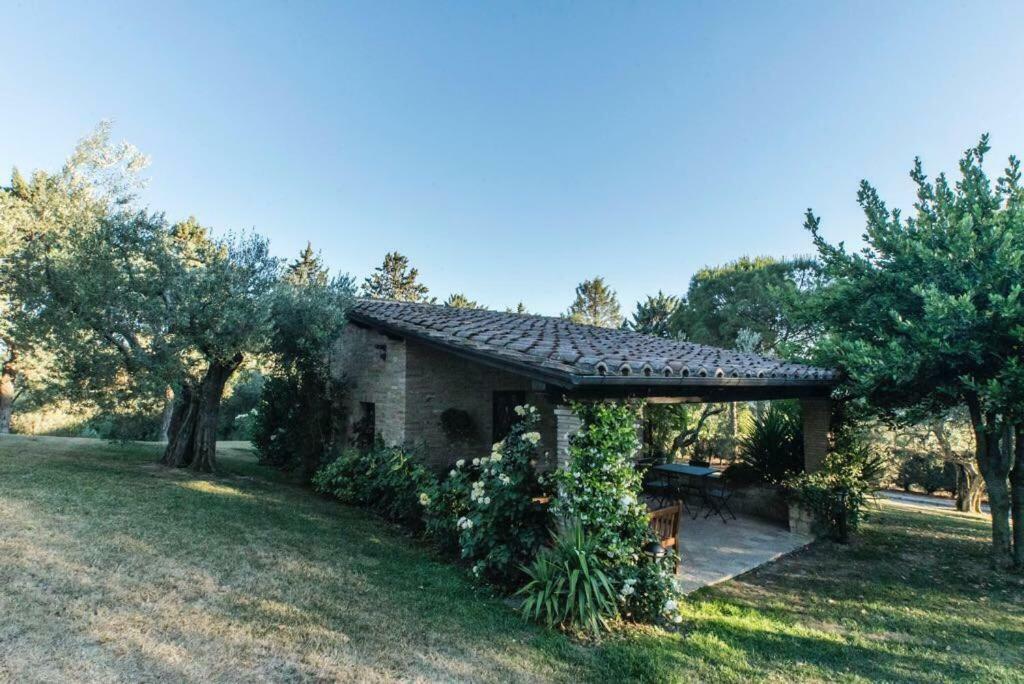 Dimora Borgogni: Country House Perugia Exterior photo
